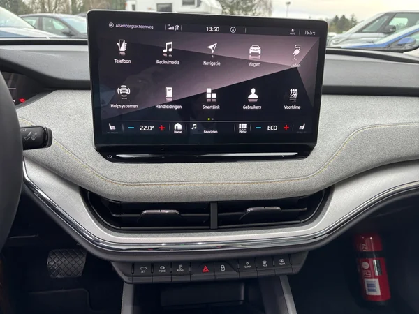 SKODA Enyaq Coupé (2023) — foto 15 van 24