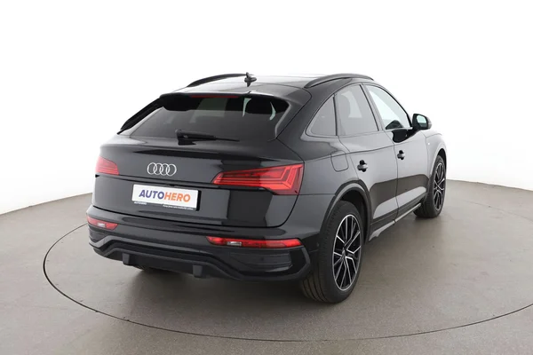 Audi Q5 (2023) — foto 12 van 16