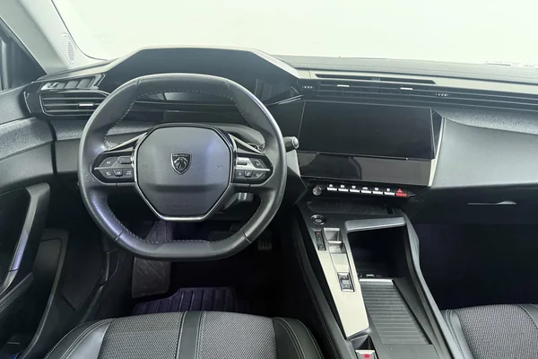 Peugeot 308 (2022) — foto 4 van 24