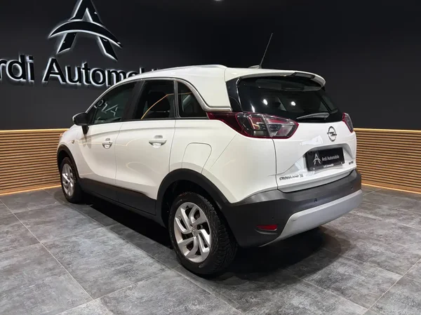 Opel Crossland (2019) — foto 22 van 25
