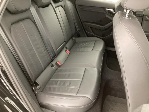 AUDI A3 Sportback Dsl (2022) — foto 16 van 36