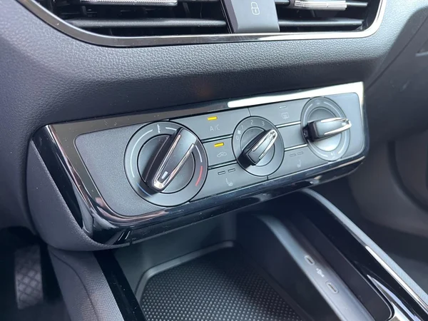 SKODA Kamiq (2026) — foto 7 van 20