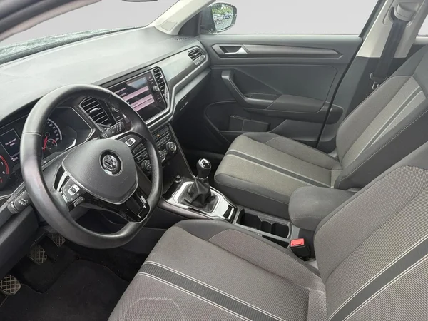 VOLKSWAGEN T-Roc (2020) — foto 21 van 21