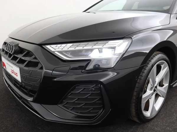 AUDI A3 Sportback (2025) — foto 8 van 18
