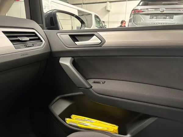VOLKSWAGEN Touran (2026) — foto 21 van 21