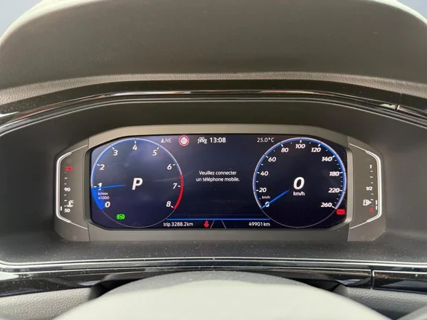 VOLKSWAGEN T-Roc (2023) — foto 4 van 27