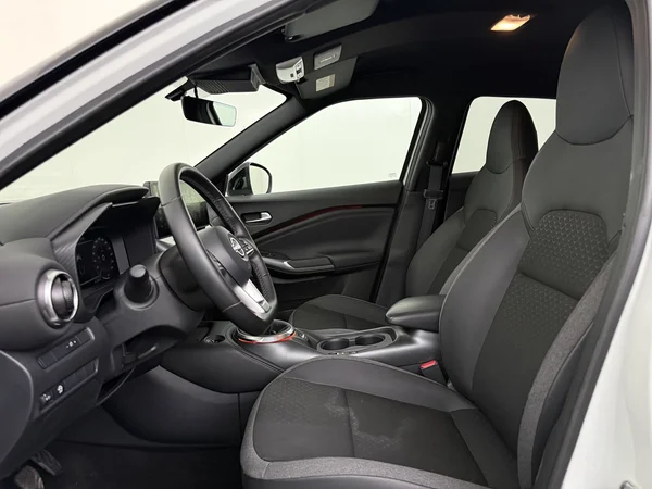 NISSAN Juke (2024) — foto 2 van 27
