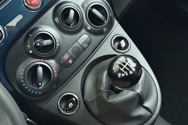 Fiat 500c (2021) — foto 5 van 27