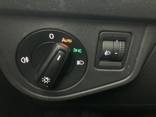 VOLKSWAGEN Taigo (2024) — foto 18 van 36