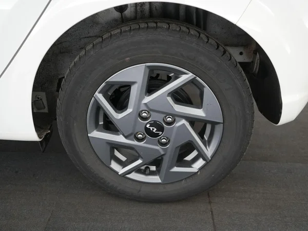 Kia Picanto (2025) — foto 6 van 22