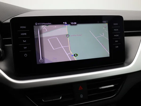 SKODA Kamiq Dsl (2020) — foto 10 van 20
