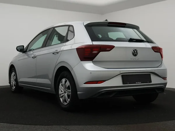 Volkswagen Polo (2023) — foto 12 van 28