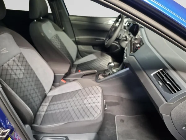 VOLKSWAGEN Taigo (2026) — foto 18 van 23
