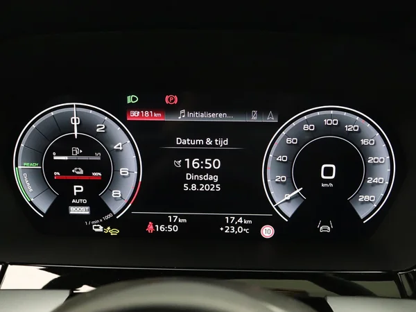 AUDI A3 Sportback PHEV (2025) — foto 17 van 25