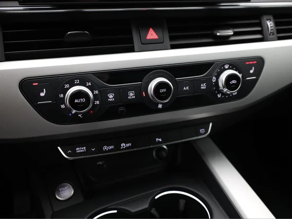 AUDI A5 Sportback (2025) — foto 11 van 23