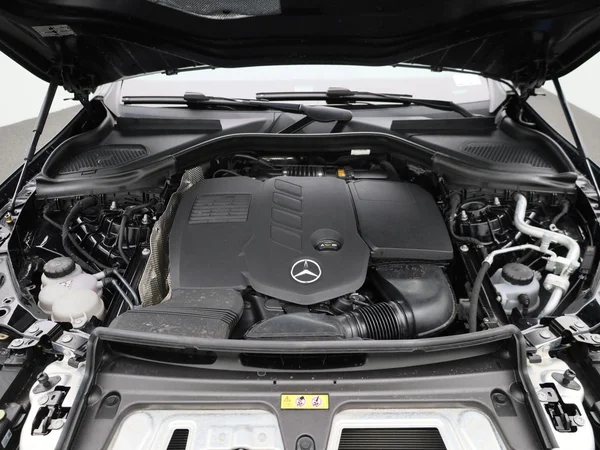 Mercedes-Benz GLC (2025) — foto 33 van 43