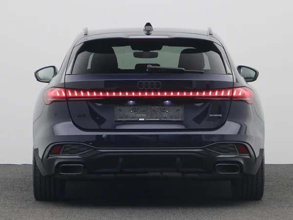 AUDI A5 Avant e-hybrid (PHEV) (2025) — foto 20 van 23