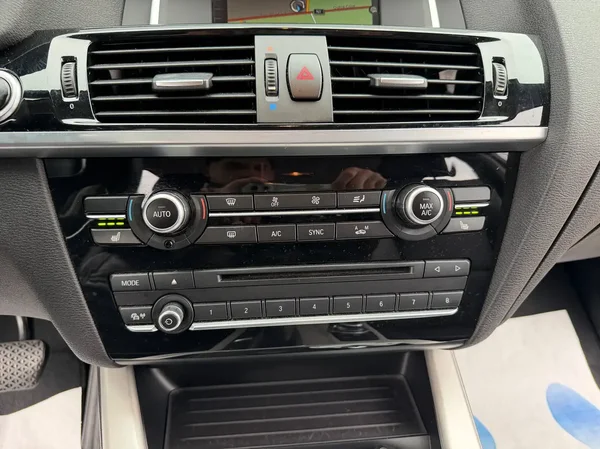 Bmw X4 (2015) — foto 3 van 23