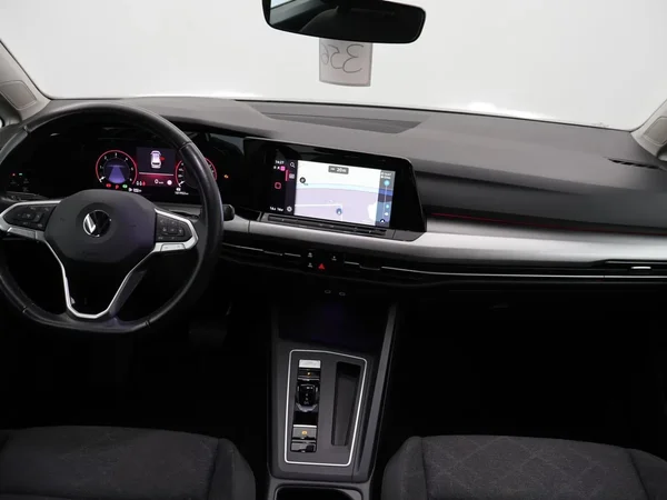 Volkswagen Golf (2022) — foto 3 van 26