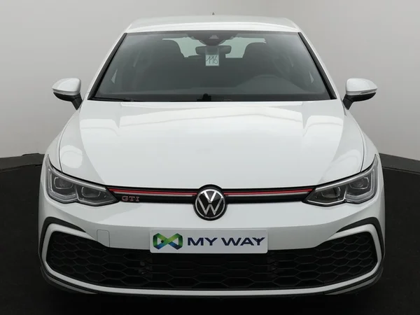 VOLKSWAGEN Golf VIII GTI (2024) — foto 12 van 25