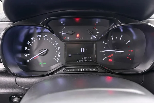 Citroen C3 (2023) — foto 9 van 23