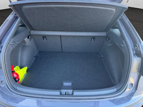 VOLKSWAGEN Taigo (2026) — foto 28 van 30