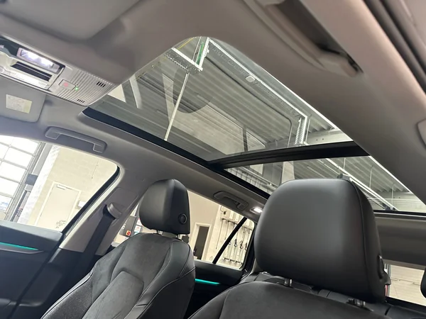 VOLKSWAGEN Golf VIII SW (2025) — foto 10 van 22