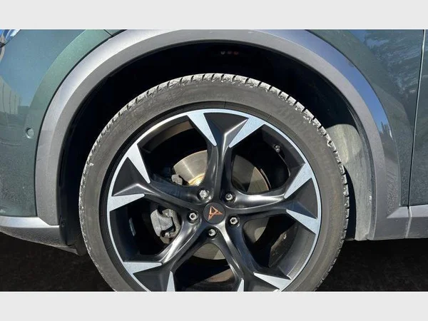 Cupra Formentor (2022) — foto 26 van 32