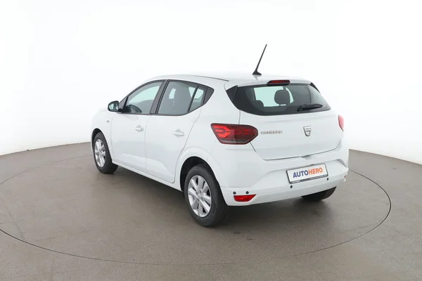 Dacia Sandero (2022) — foto 10 van 16