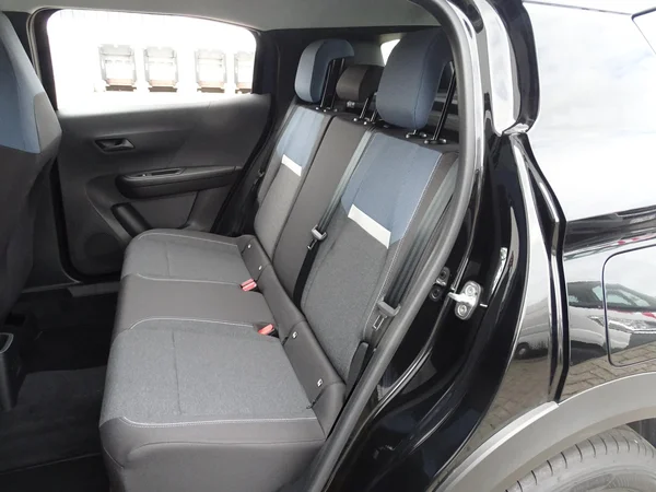 Opel Frontera (2025) — foto 7 van 27