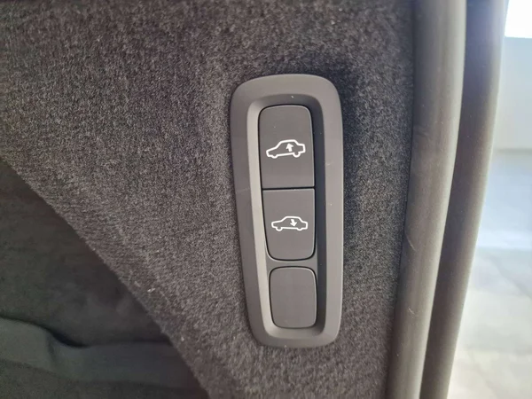 Volvo XC90 (2024) — foto 10 van 18