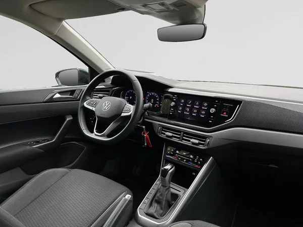 VOLKSWAGEN Polo (2022) — foto 5 van 23