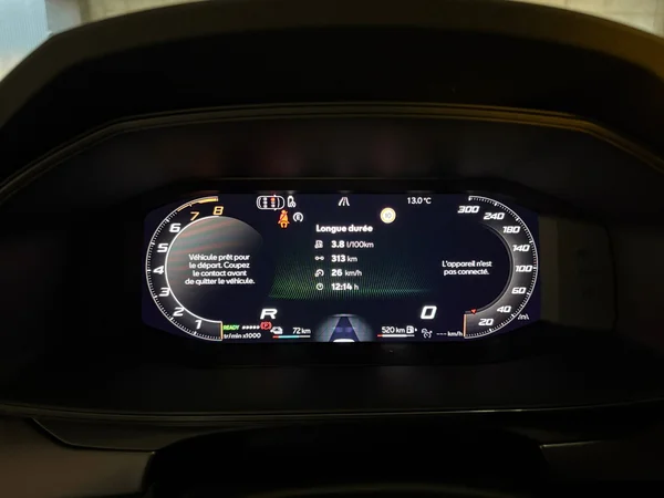 CUPRA Formentor e-Hybrid (PHEV) (2025) — foto 6 van 24