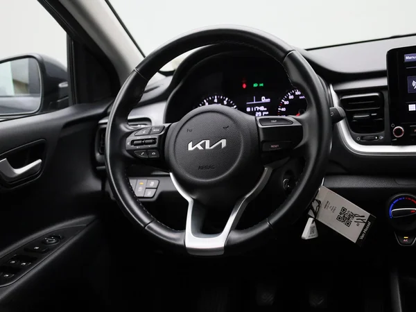 Kia Stonic (2022) — foto 34 van 34