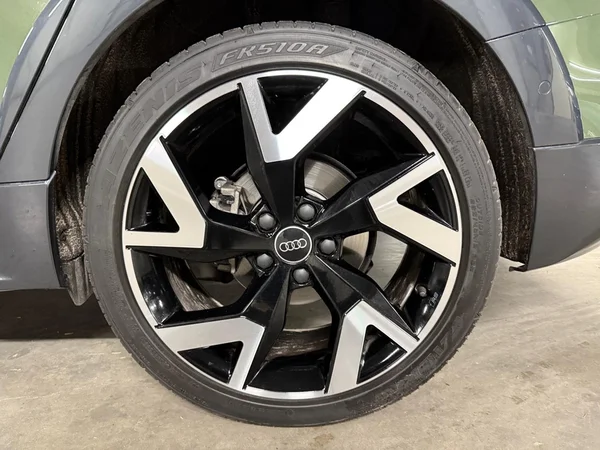 AUDI A3 Alltstreet (2024) — foto 13 van 32