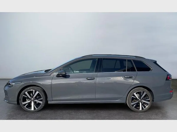 Volkswagen Golf VII SW (2025) — foto 22 van 28