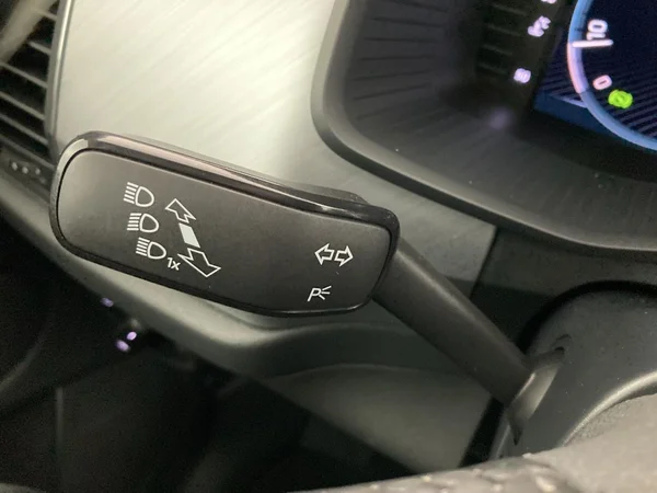 SKODA Kodiaq (2022) — foto 9 van 36