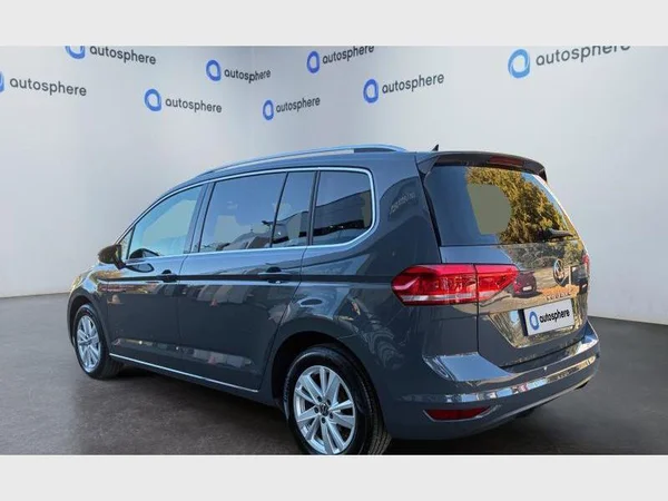 Volkswagen Touran (2023) — foto 18 van 21
