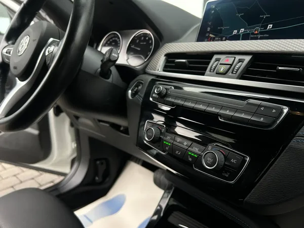 Bmw X2 (2019) — foto 4 van 24
