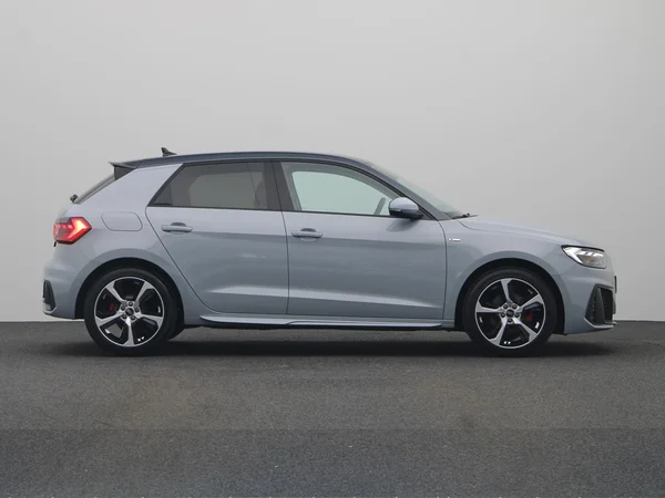 AUDI A1 Sportback (2025) — foto 18 van 21