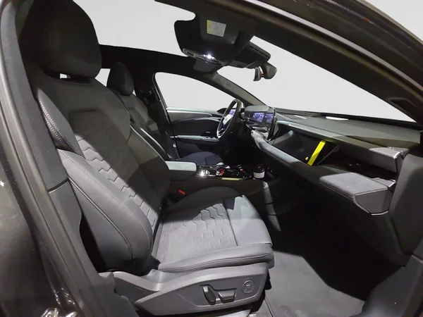 AUDI A6 Avant e-tron (2025) — foto 4 van 25