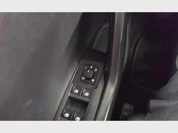 Volkswagen Polo (2024) — foto 18 van 27