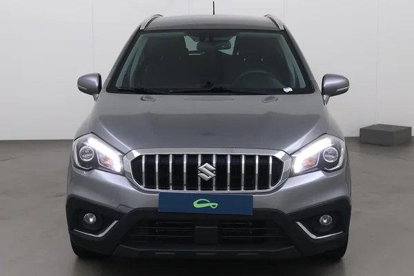 Suzuki SX4 S-Cross (2018) — foto 12 van 21
