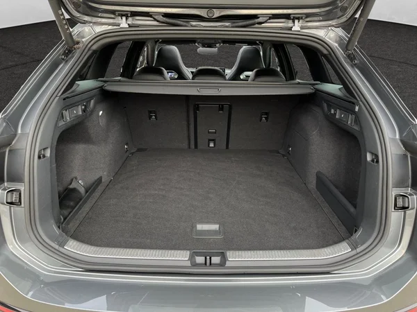 VOLKSWAGEN Passat SW (2025) — foto 21 van 22