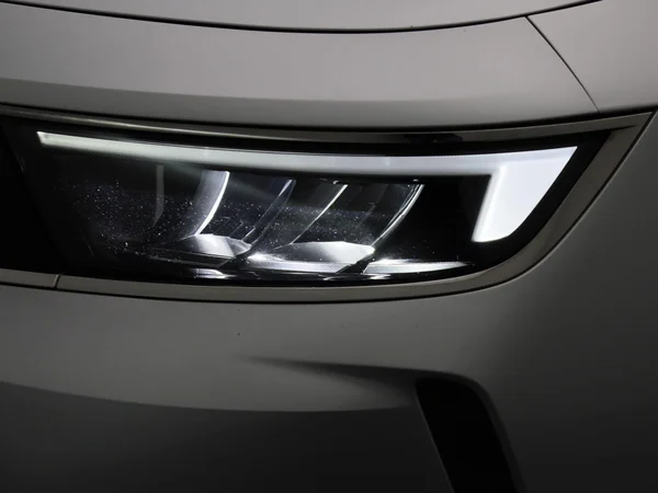 Opel Astra (2023) — foto 5 van 37