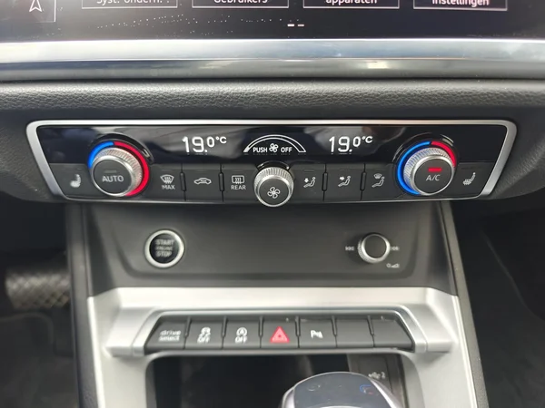 Audi Q3 (2024) — foto 10 van 21