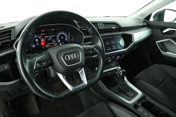 Audi Q3 (2020) — foto 2 van 16