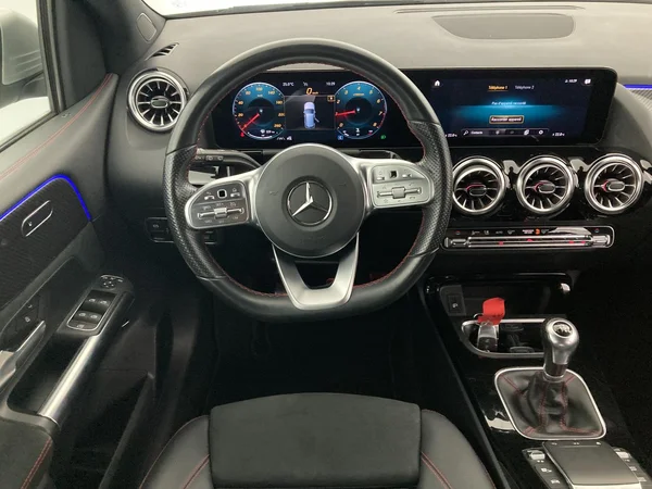 MERCEDES-BENZ B 160 (2021) — foto 5 van 36