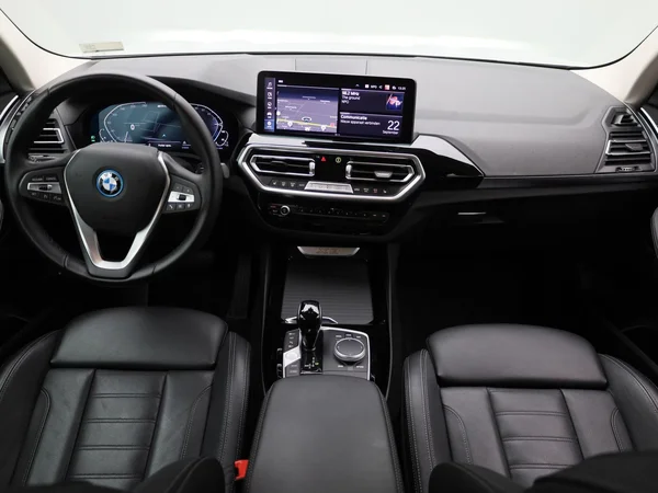 BMW X3 (2023) — foto 2 van 42
