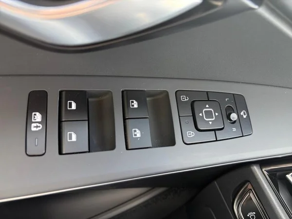 KIA Niro HEV (2022) — foto 13 van 23